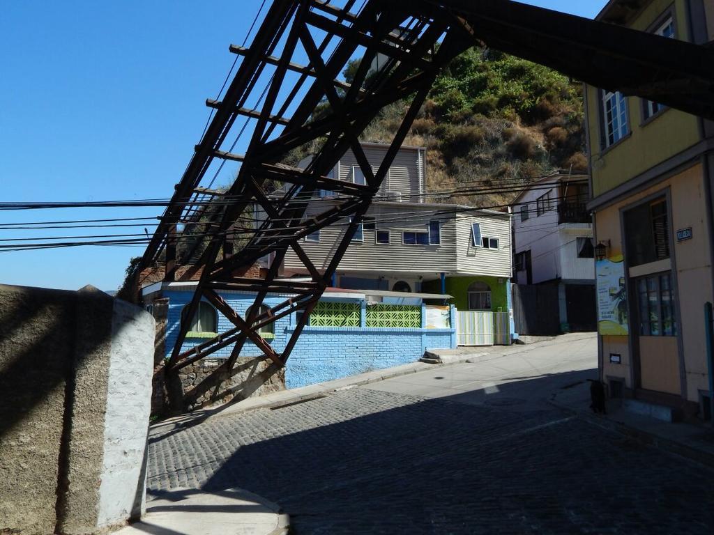 Hostal Recuerdos De Familia Valparaiso Bagian luar foto